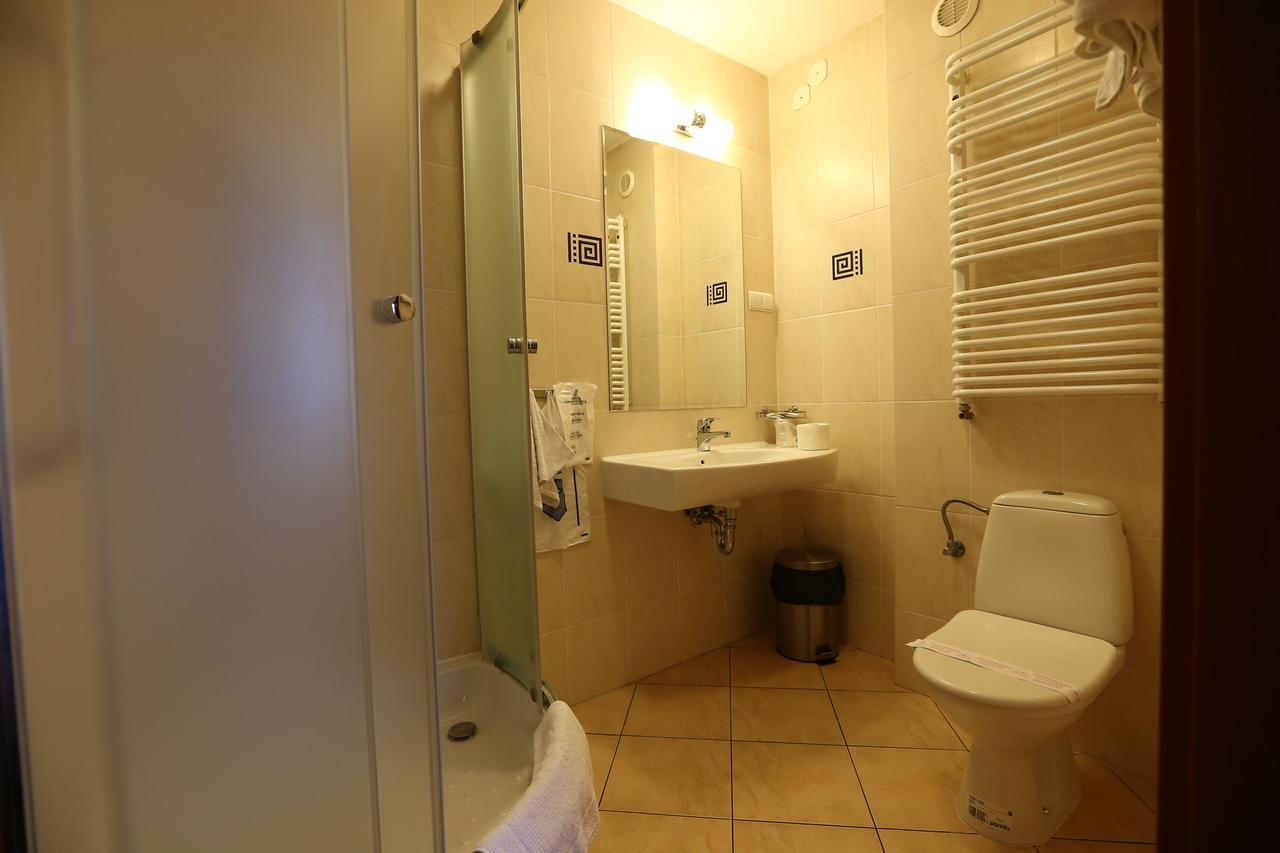Hotel Korona Ciechanów Rum bild