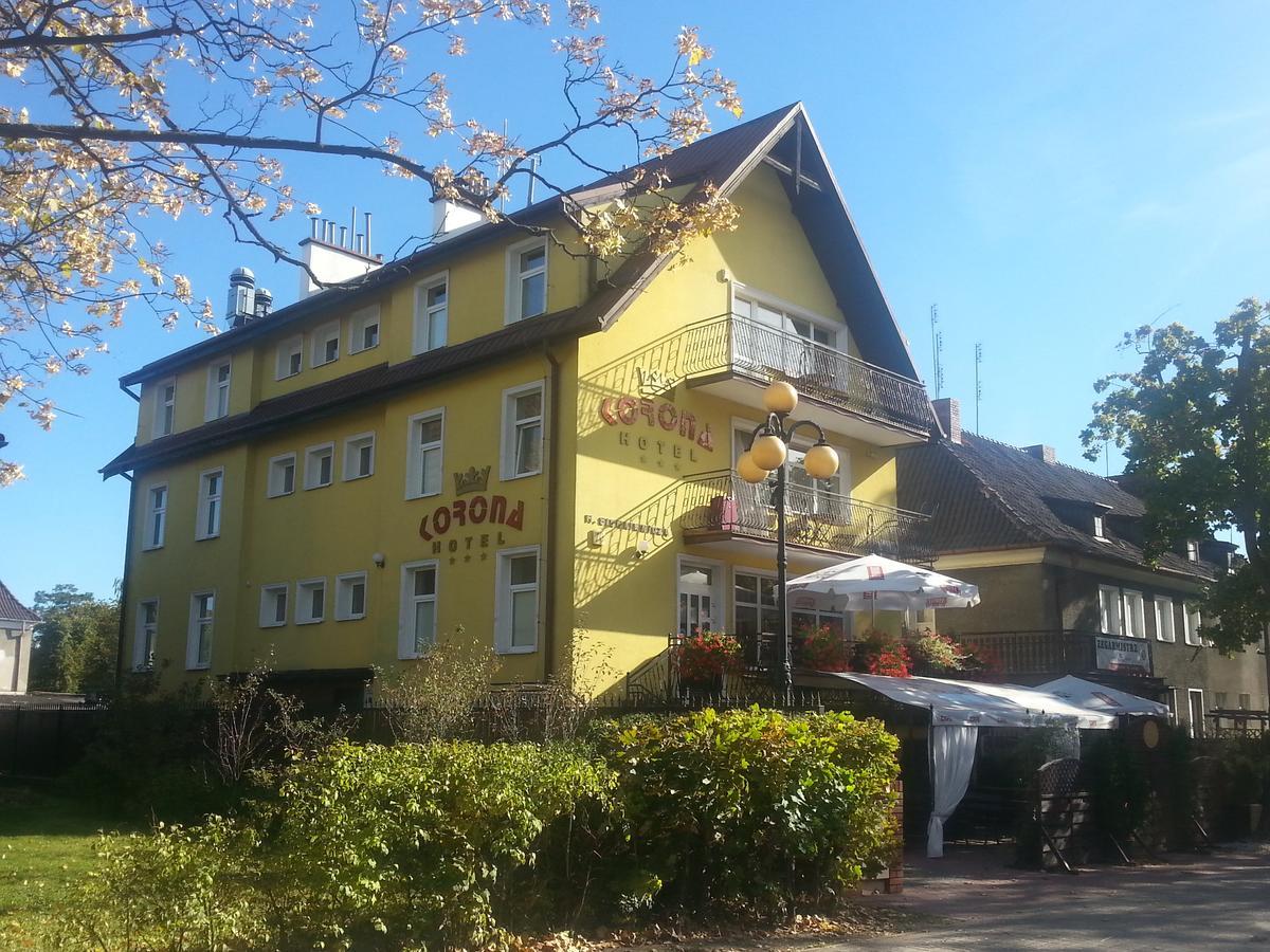Hotel Korona Ciechanów Exteriör bild